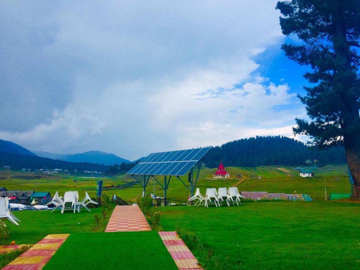 Pine View Resort Gulmarg Kültér fotó