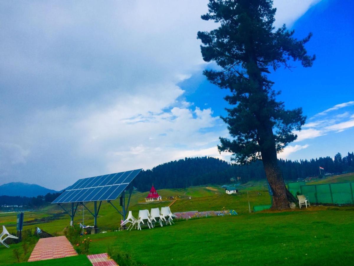 Pine View Resort Gulmarg Kültér fotó