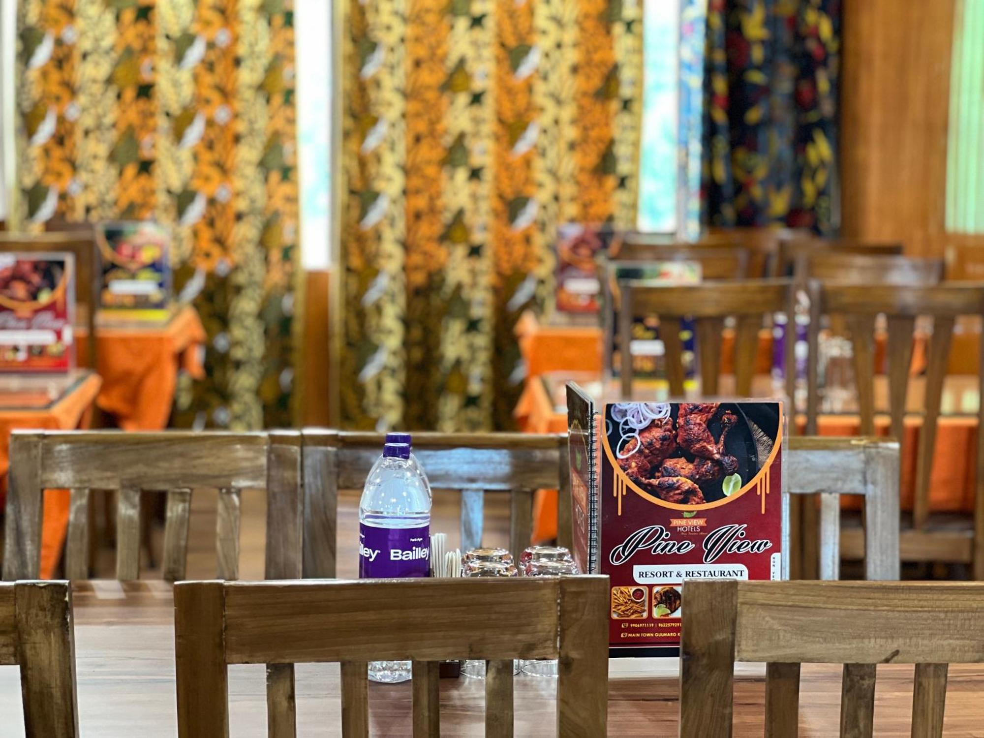 Pine View Resort Gulmarg Kültér fotó